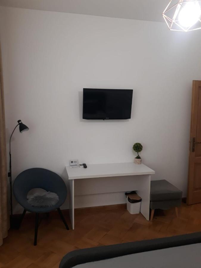 Nice Studio In Old Town 布加勒斯特 外观 照片